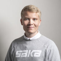 Veli-Matti Poukkula, Ostopäällikkö, Saka