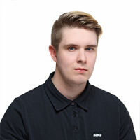 Axel Komu, Automyynti, Saka