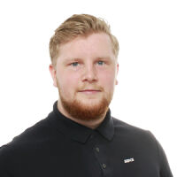 Eerik Luokkanen, Automyynnin assistentti, Saka